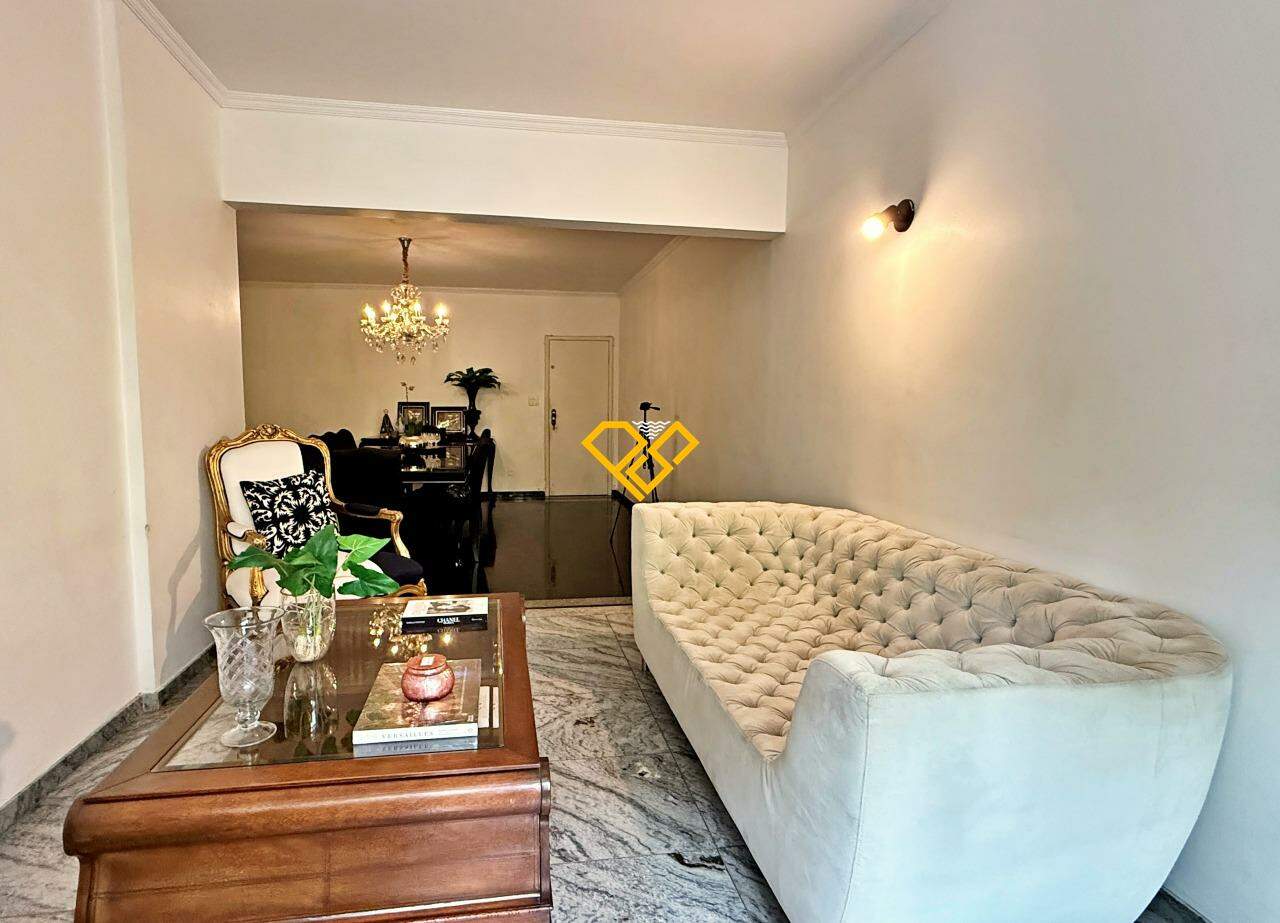 Apartamento à venda no José Menino: Sala