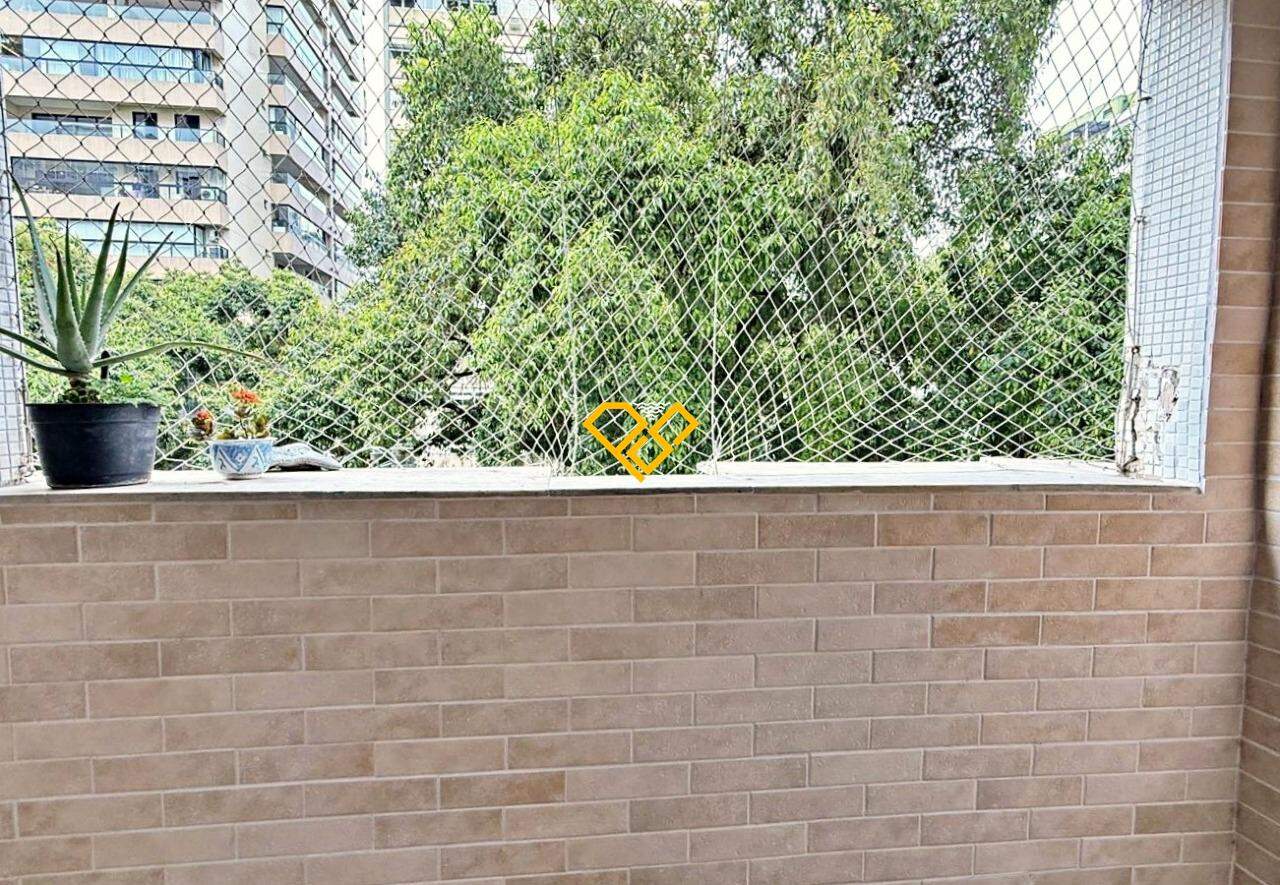 Apartamento à venda no José Menino: Varanda
