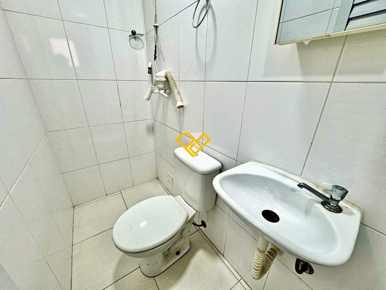 Cobertura à venda no Marapé: WC servico