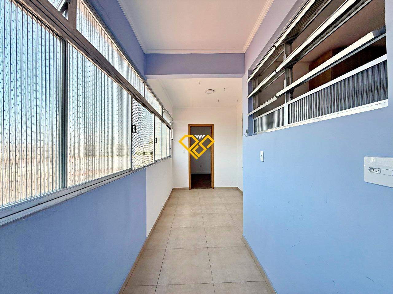 Apartamento à venda no Embaré: Área de serviço