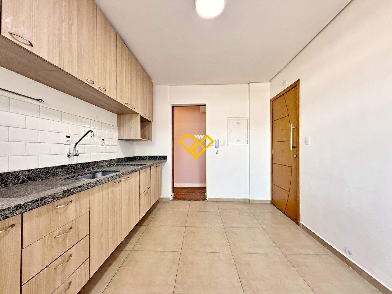 Apartamento à venda no Embaré: Cozinha