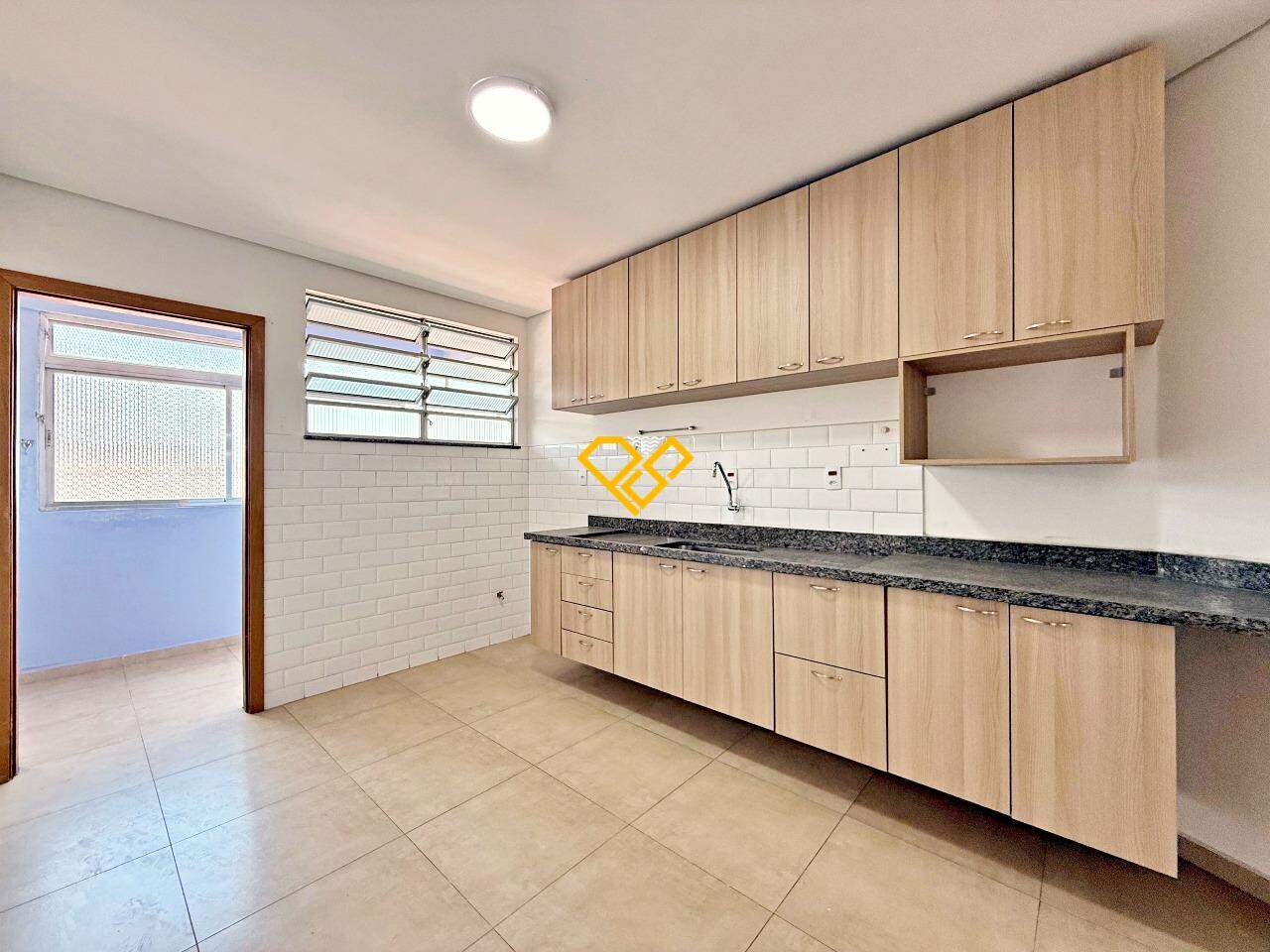 Apartamento à venda no Embaré: Cozinha