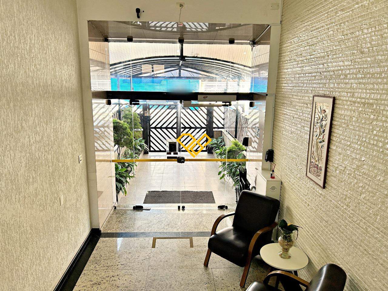 Apartamento à venda no Gonzaga: Hall de entrada