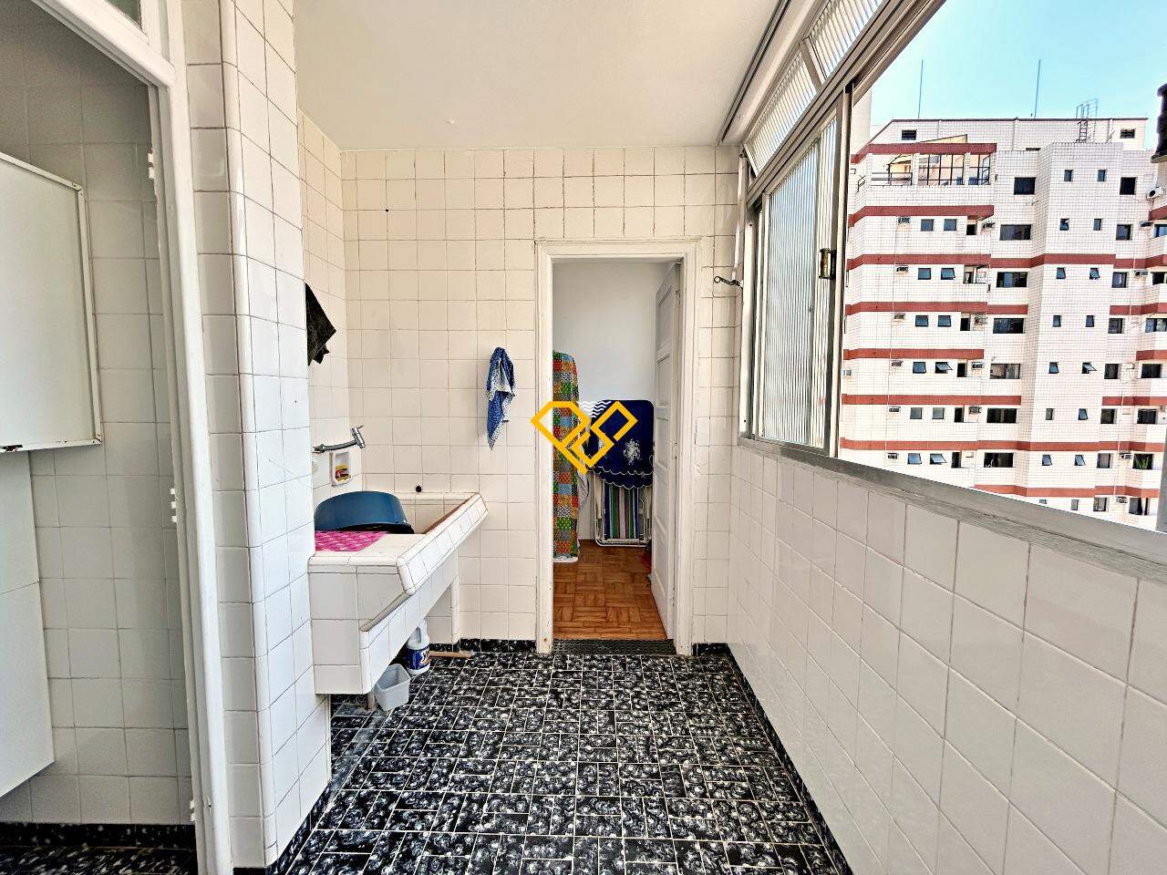 Apartamento à venda no Gonzaga: Área de serviço