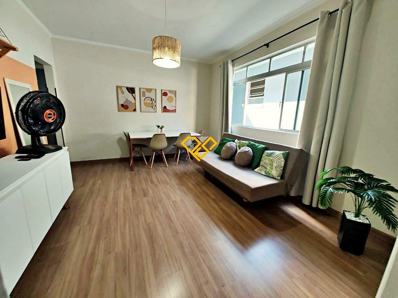 Apartamento à venda no Encruzilhada: Sala