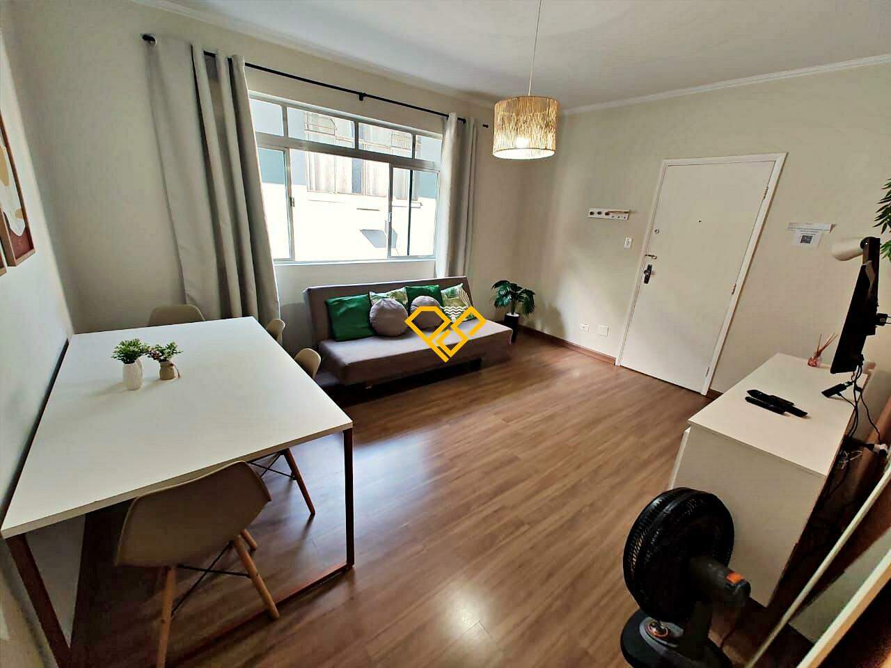 Apartamento à venda no Encruzilhada: Sala