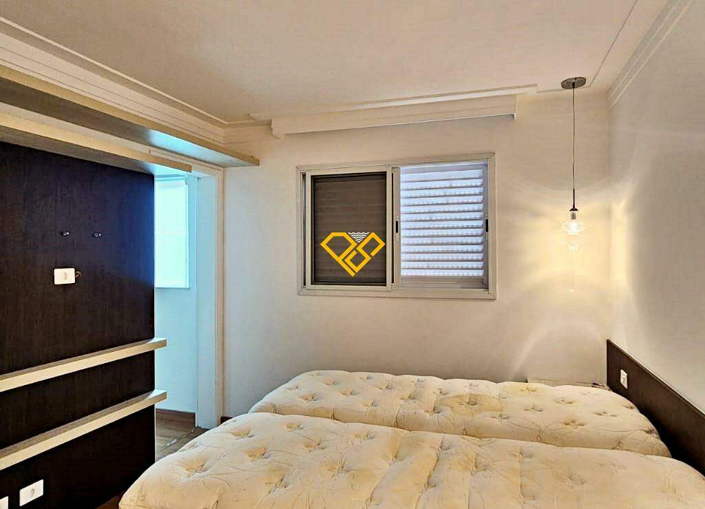 Casa em Condomínio à venda no Vila Mathias: Suíte 1 - master