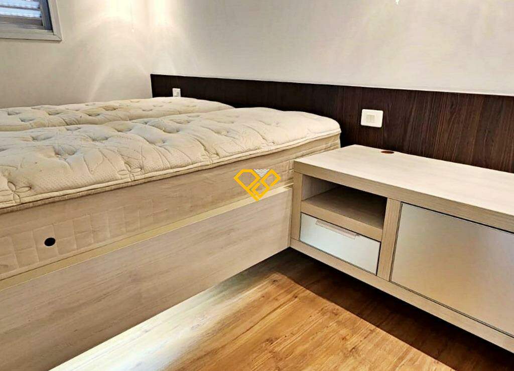 Casa em Condomínio à venda no Vila Mathias: Suíte 1 - master