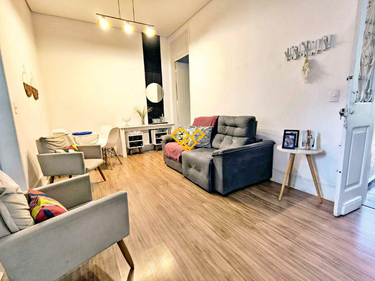 Casa à venda no Vila Mathias: Sala