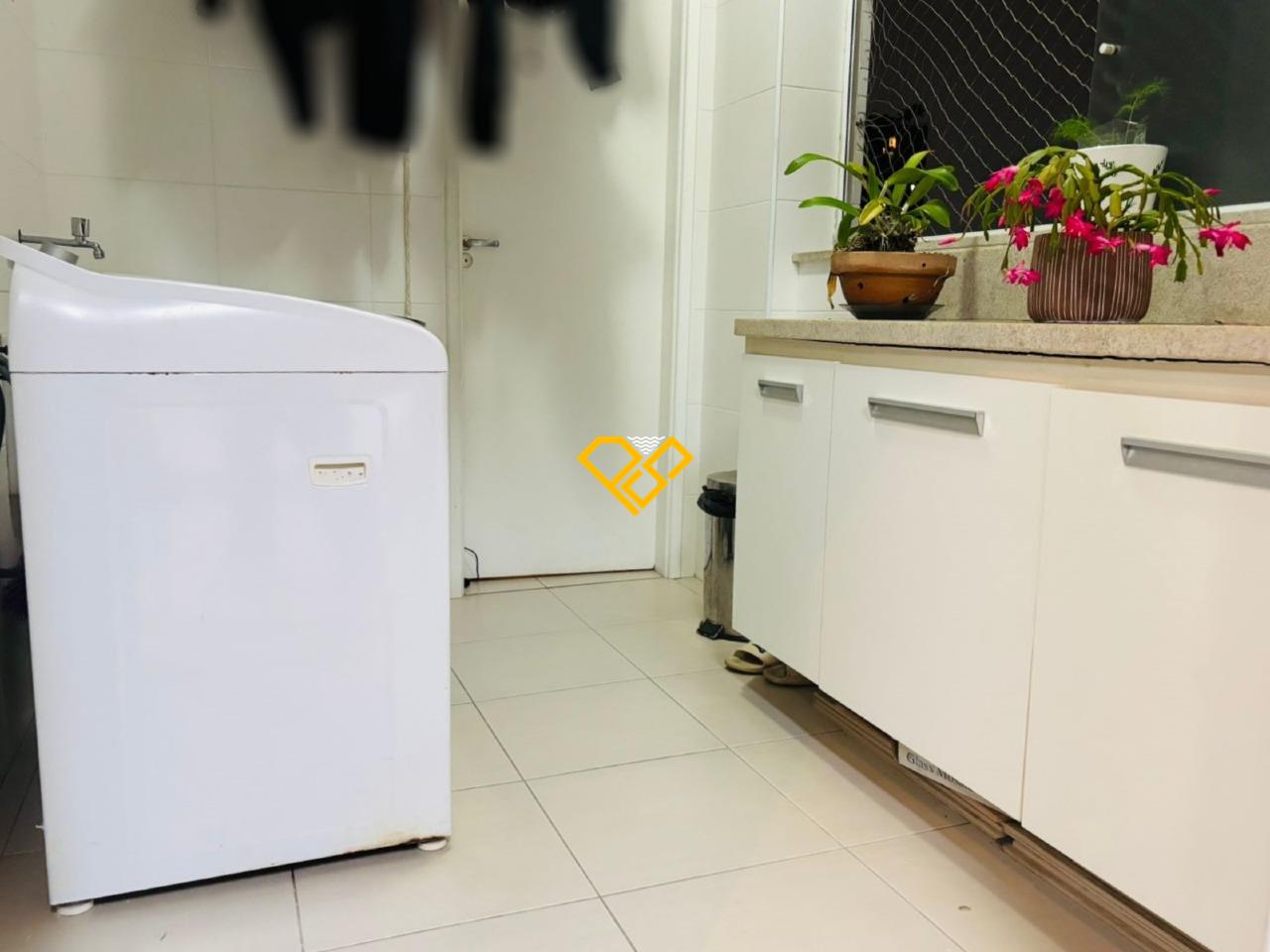 Apartamento à venda no Embaré: Área de serviço