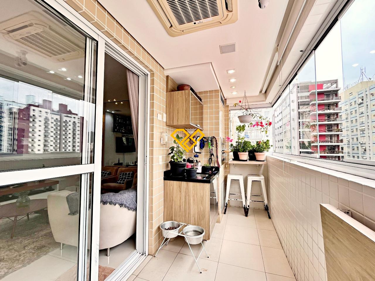 Apartamento à venda no Gonzaga: Varanda