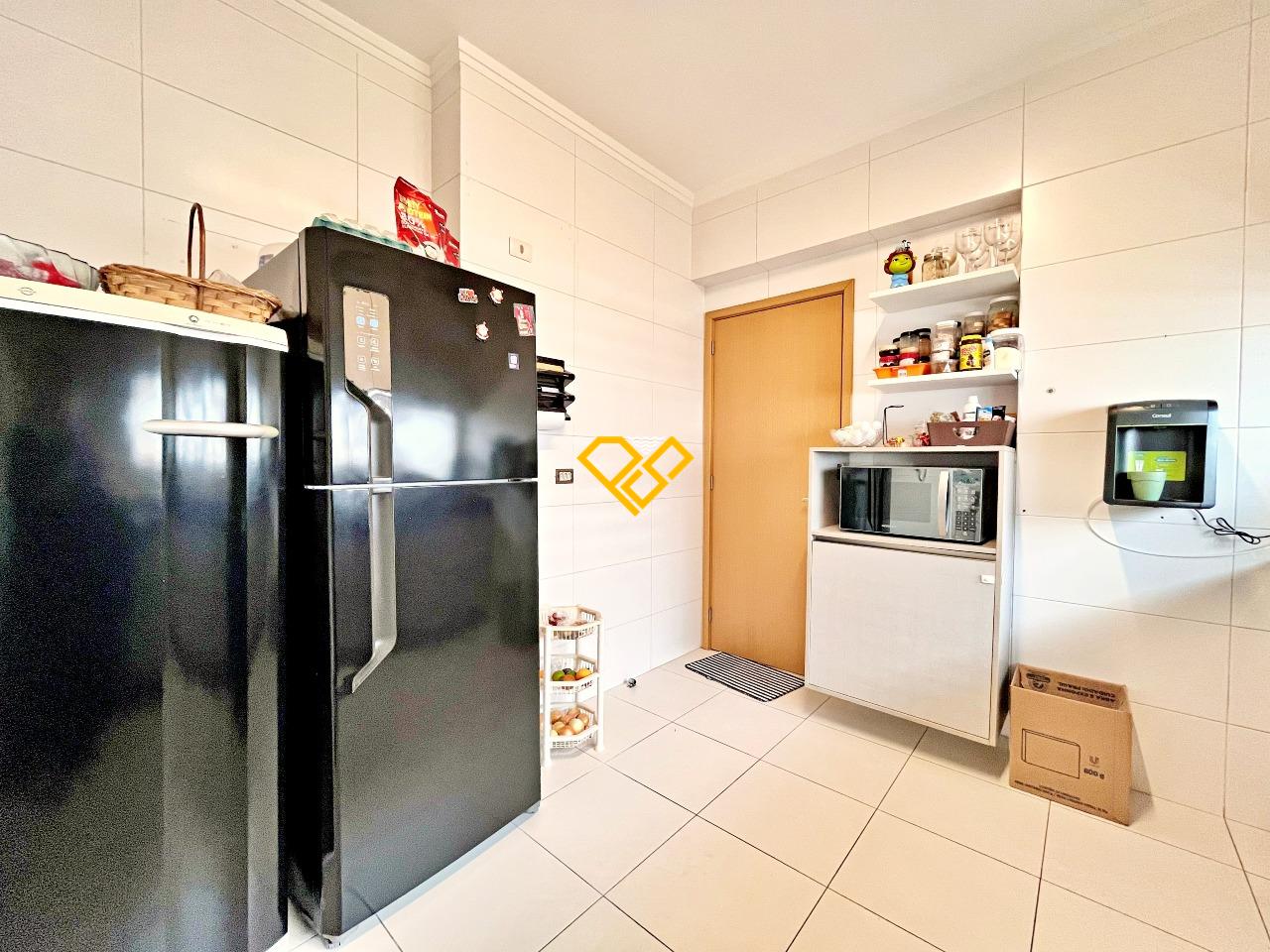 Apartamento à venda no Gonzaga: Cozinha