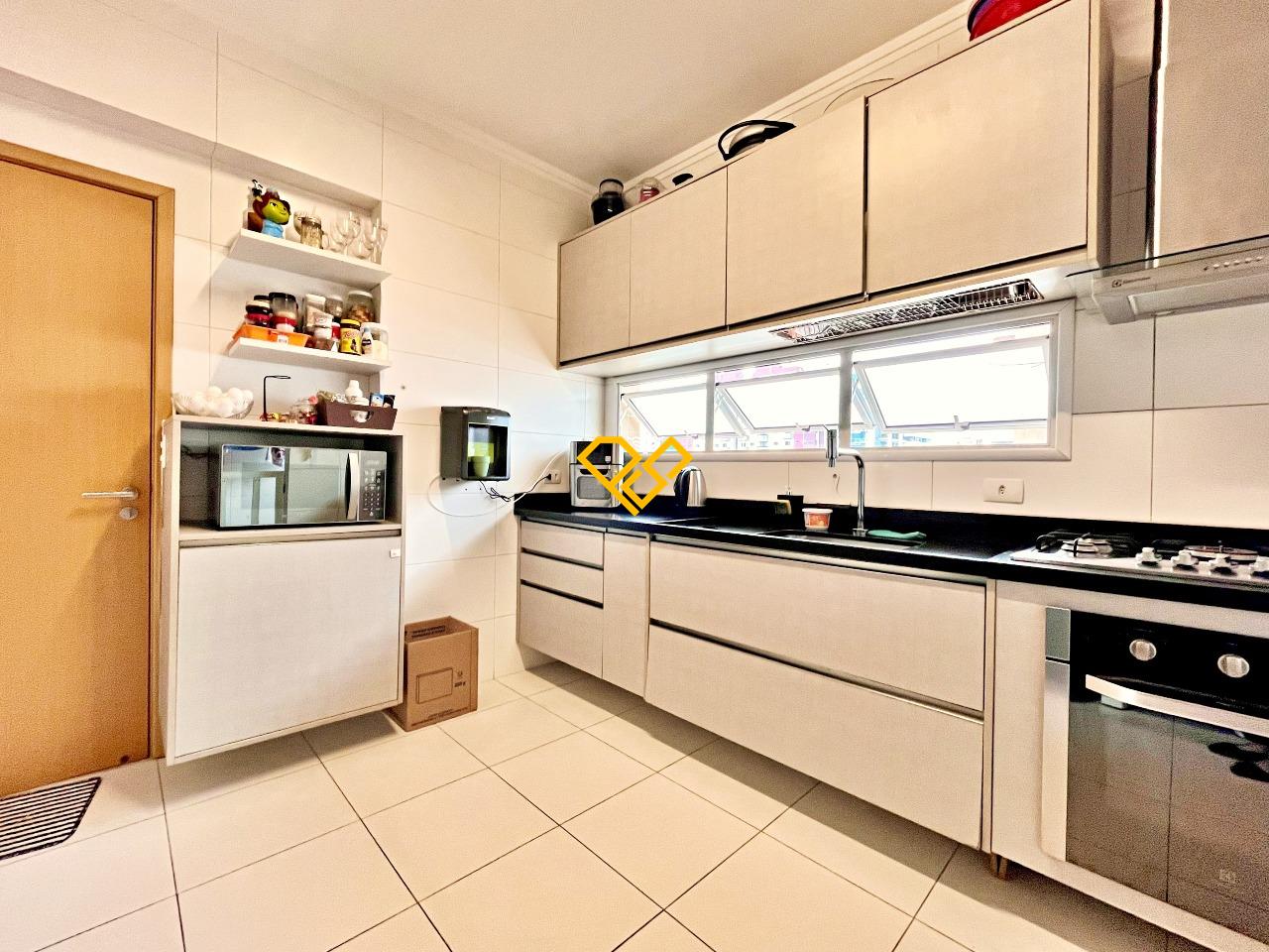 Apartamento à venda no Gonzaga: Cozinha