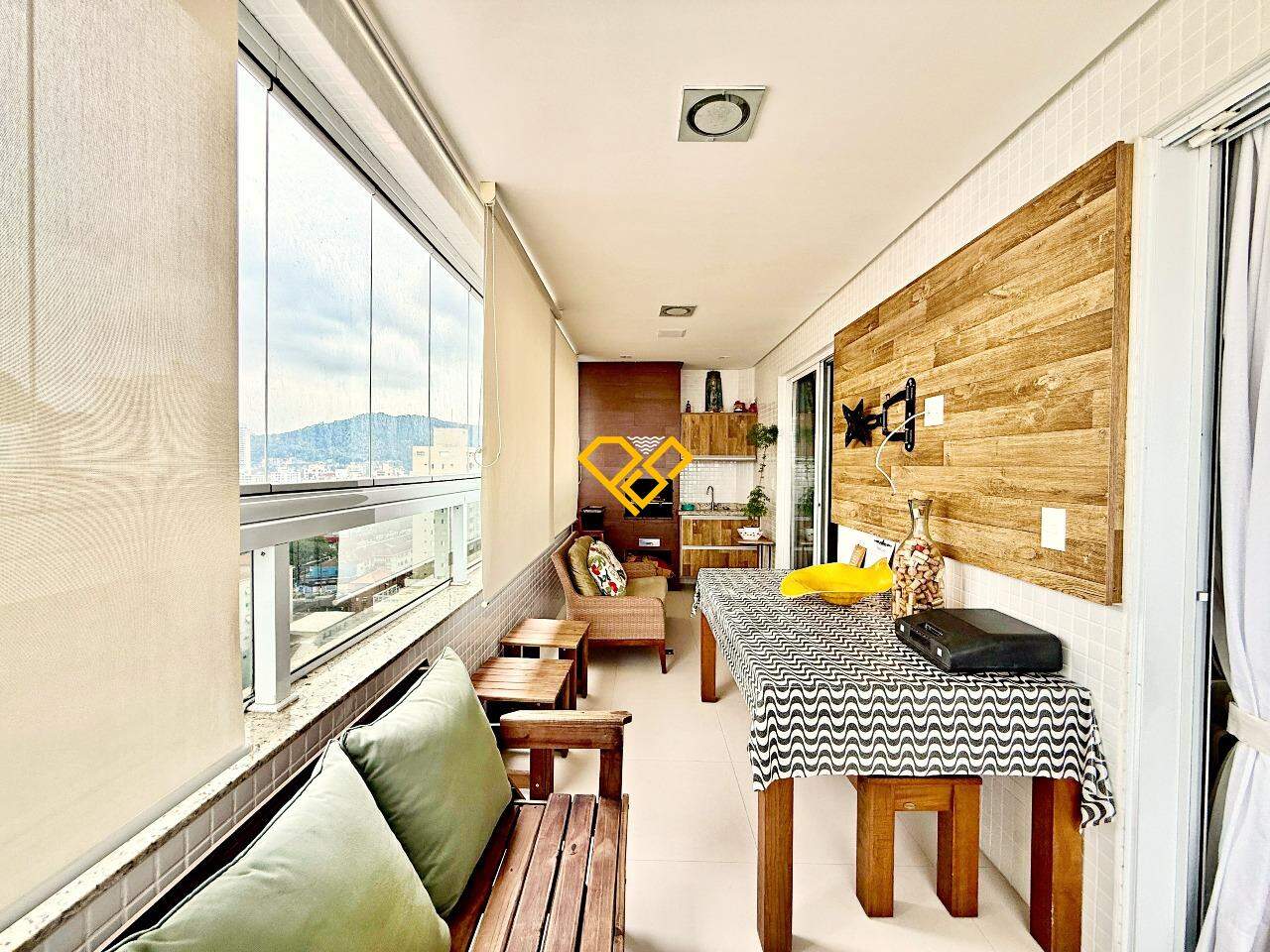 Apartamento à venda no Pompéia: Varanda com churrasquieira