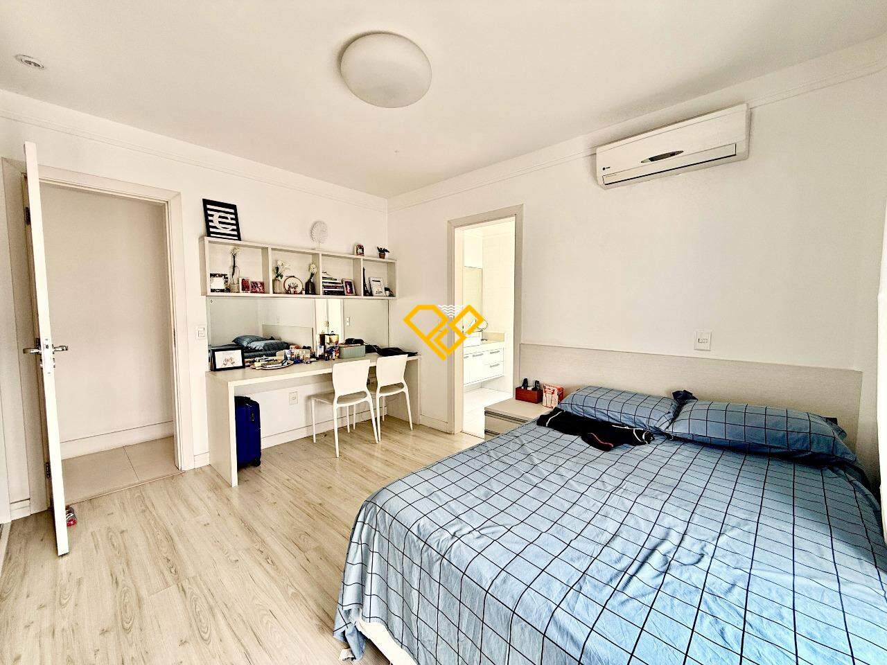 Apartamento à venda no Pompéia: Suíte 3