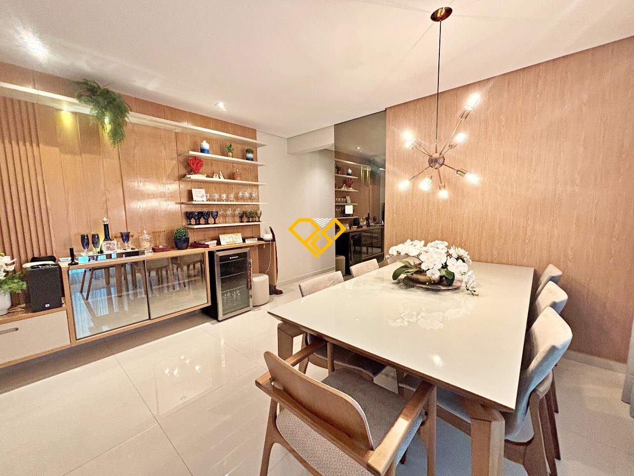 Apartamento à venda no Embaré: Sala