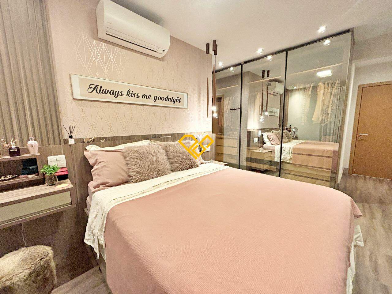 Apartamento à venda no Embaré: Suíte 1