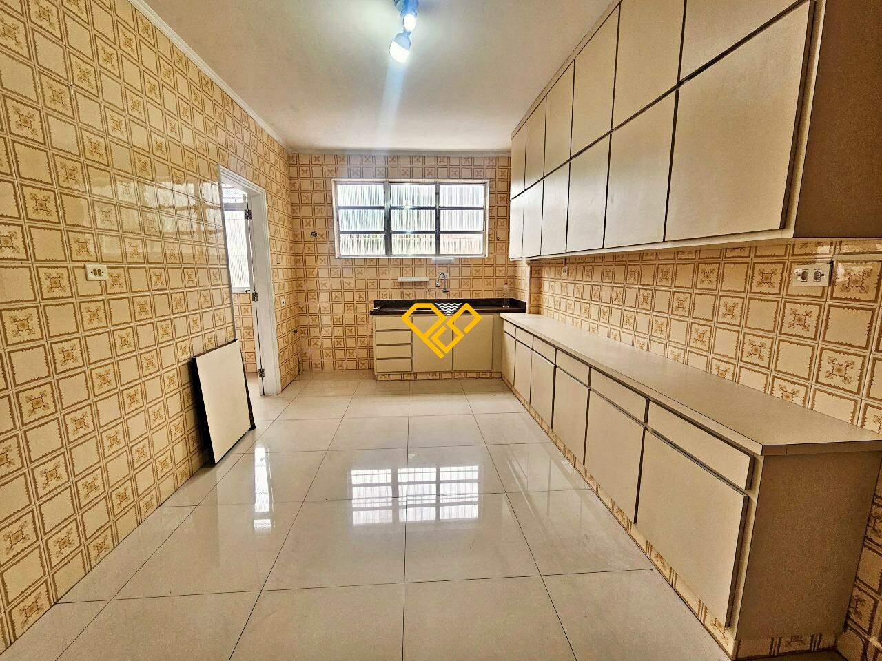 Apartamento para aluguel no Pompéia: Cozinha