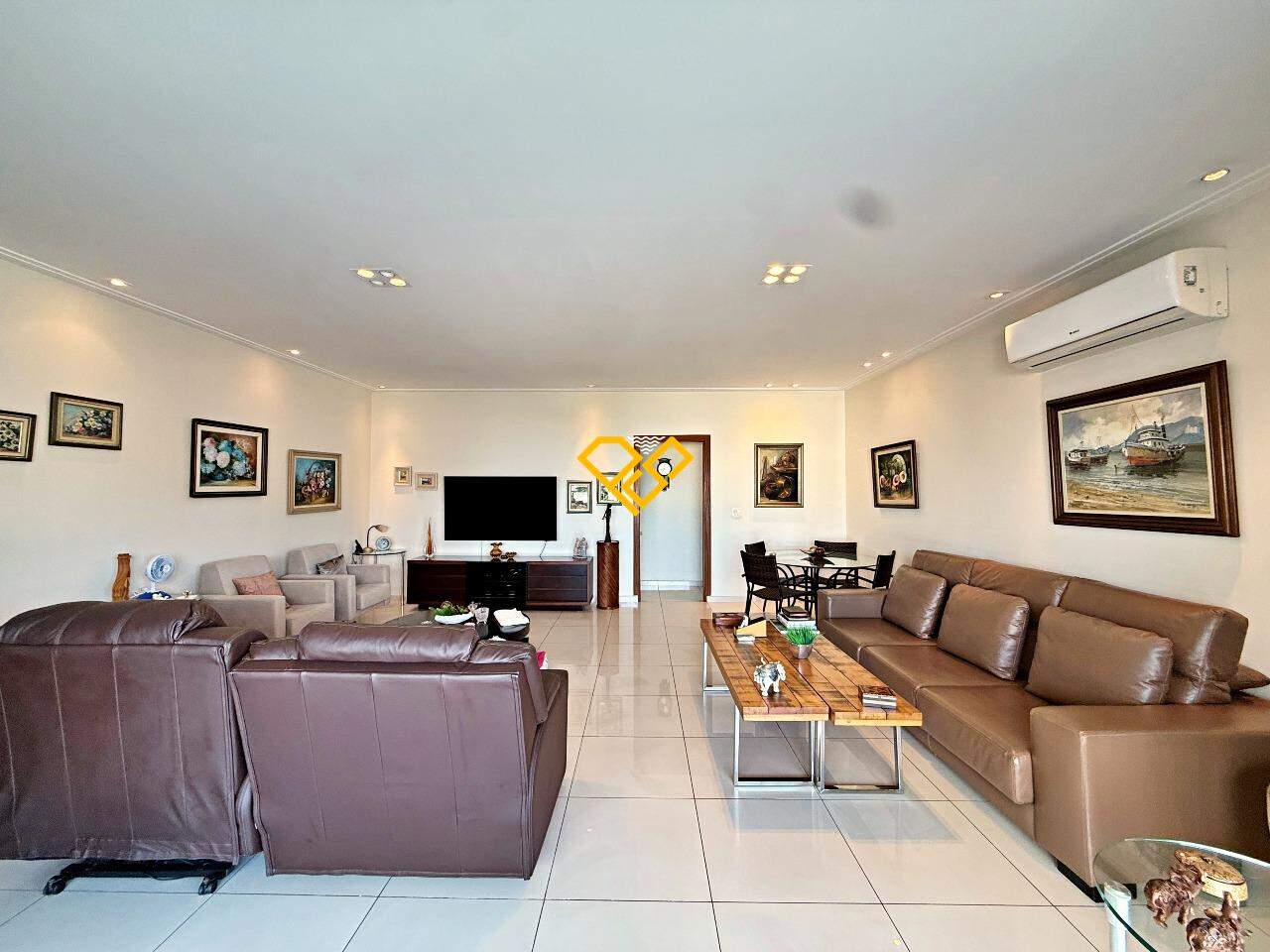 Apartamento à venda no Aparecida: Sala