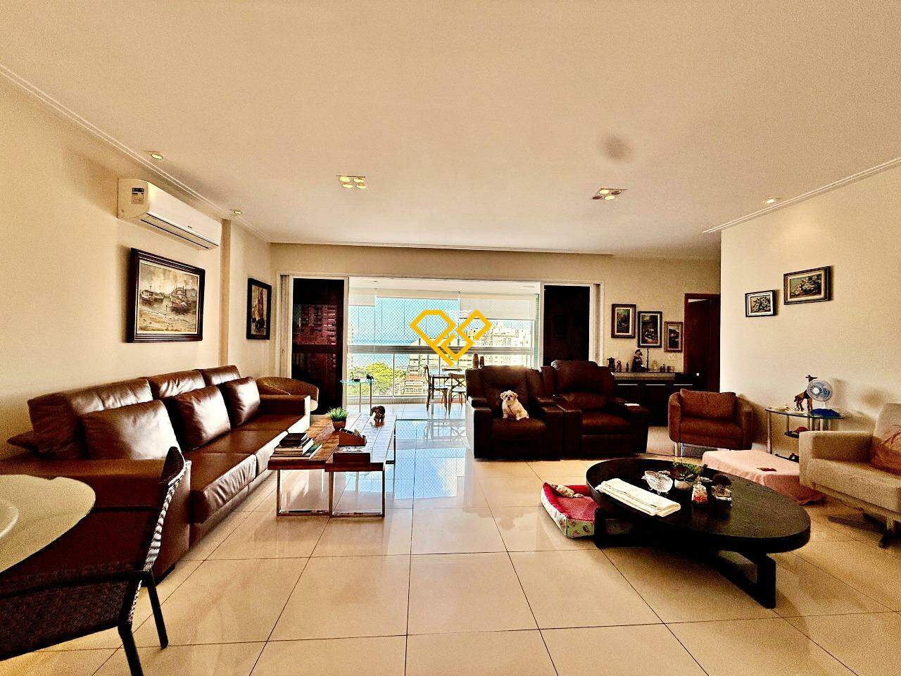 Apartamento à venda no Aparecida: Sala