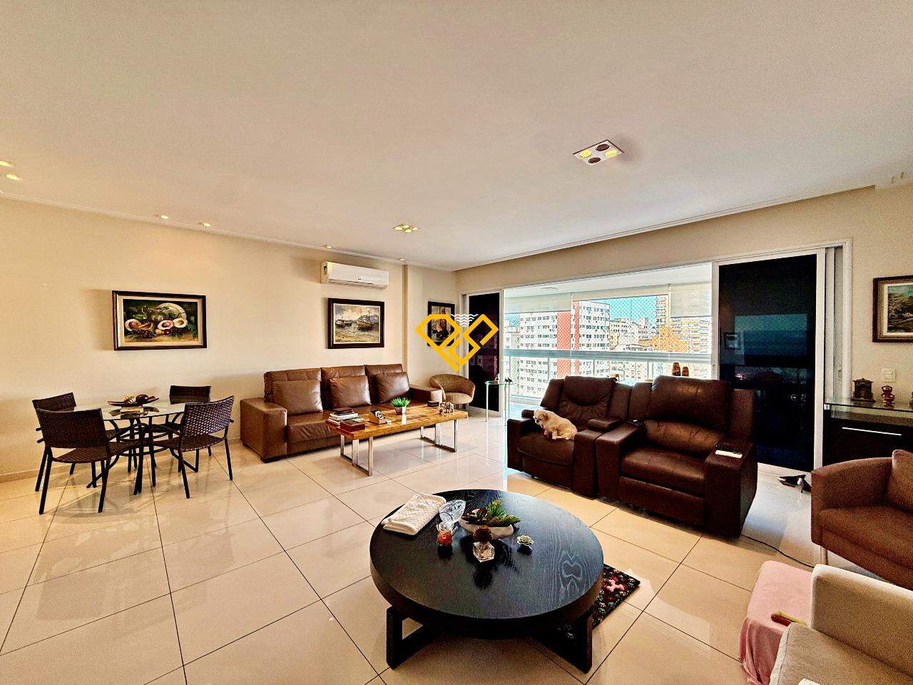 Apartamento à venda no Aparecida: Sala