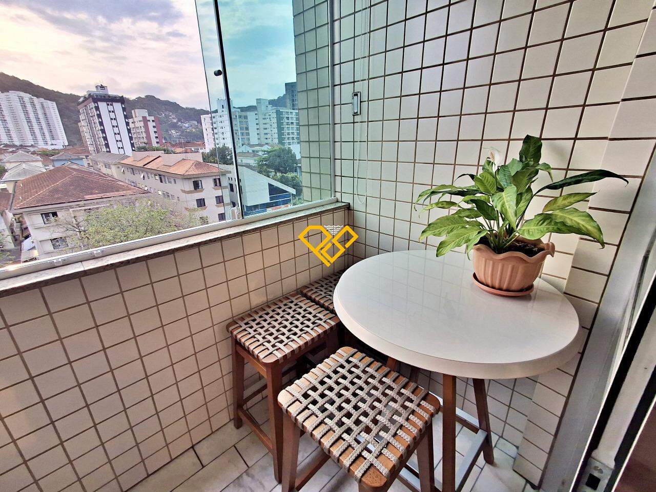 Apartamento à venda no Campo Grande: Varanda