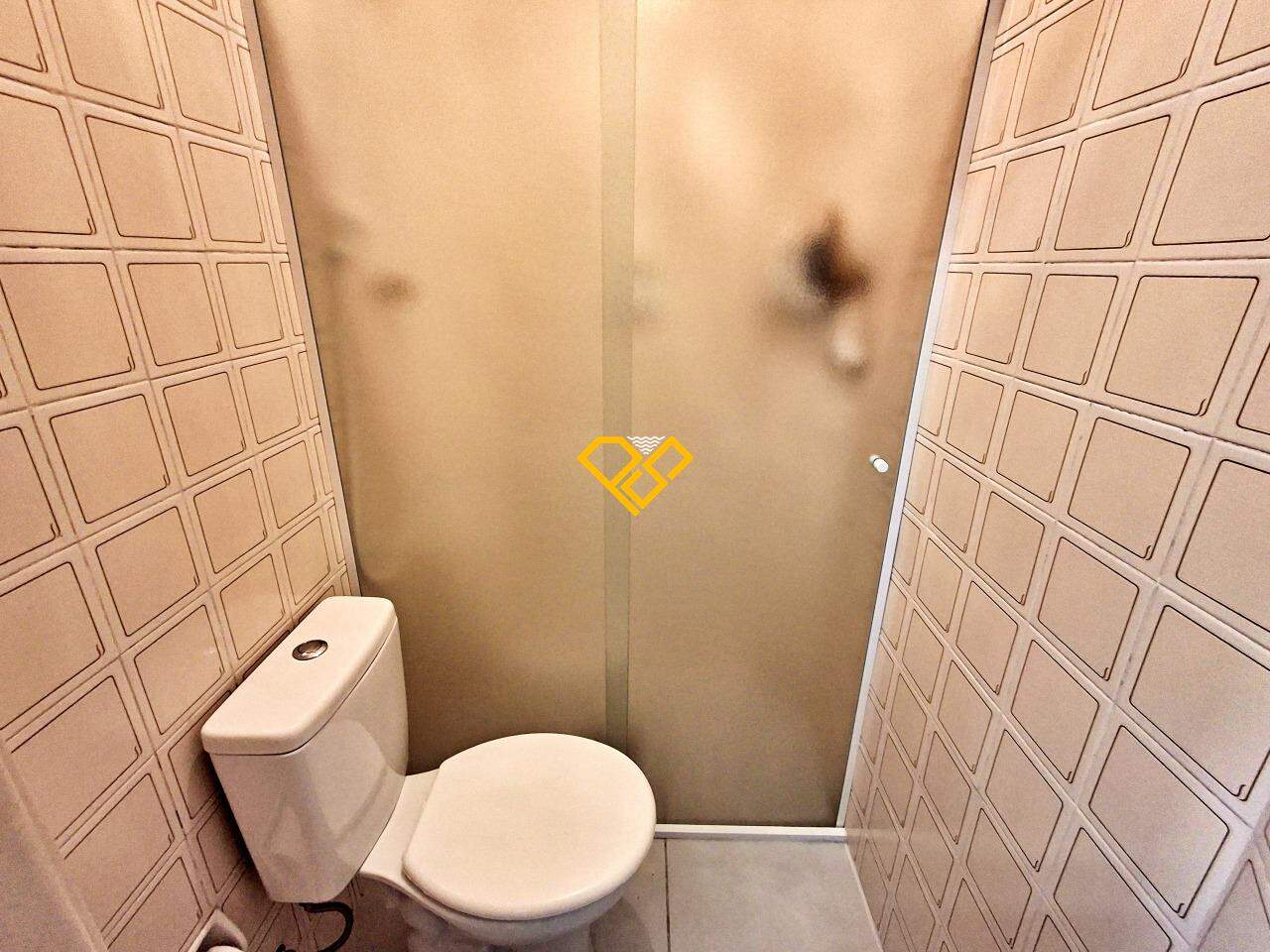 Apartamento à venda no Campo Grande: Wc de serviço