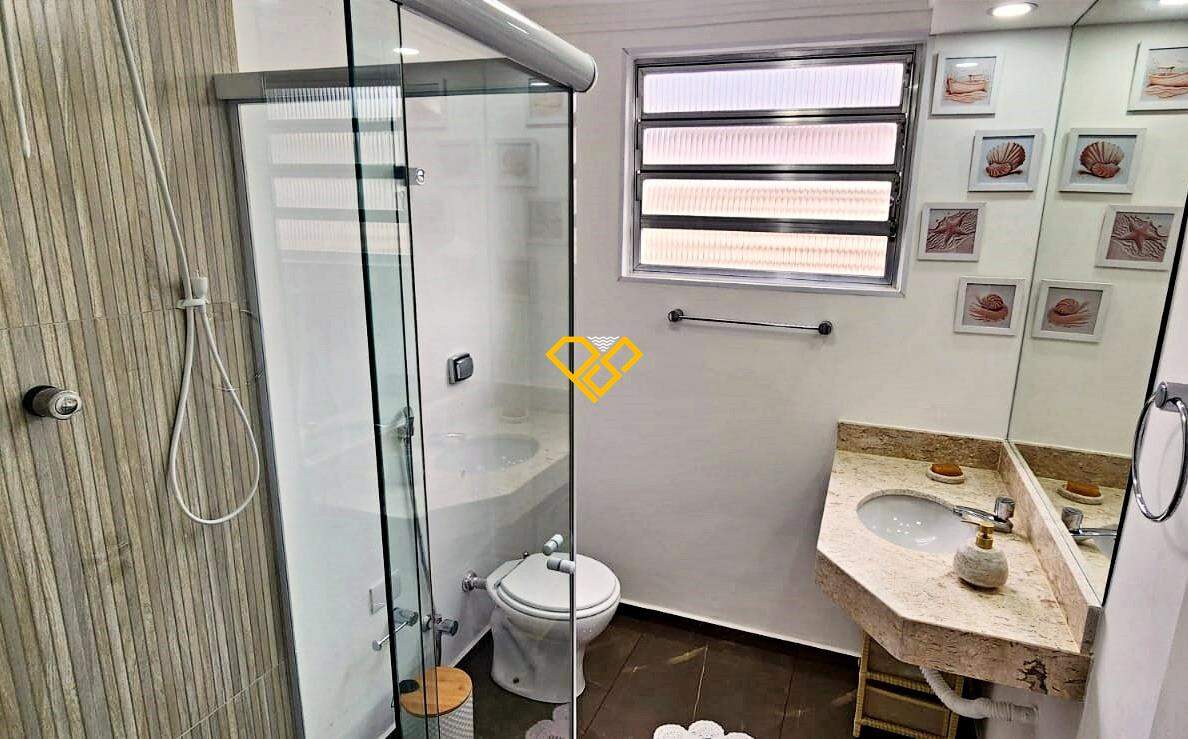 Apartamento à venda no Ponta da Praia: Wc social
