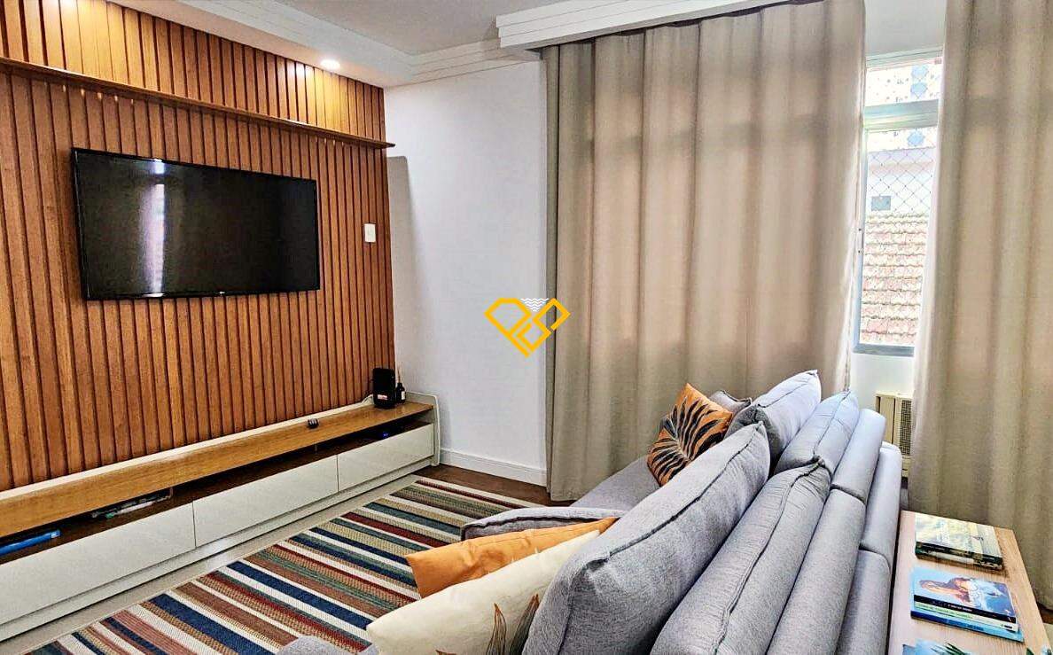 Apartamento à venda no Ponta da Praia: Sala