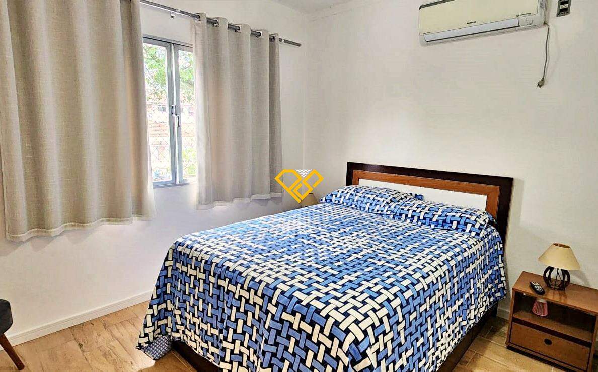 Apartamento à venda no Ponta da Praia: Dormitório 1 - suíte