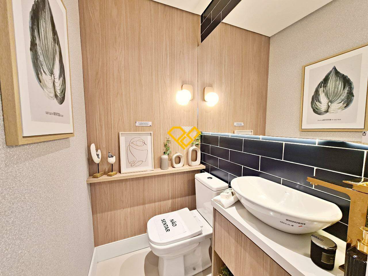 Apartamento à venda no Ponta da Praia: 
