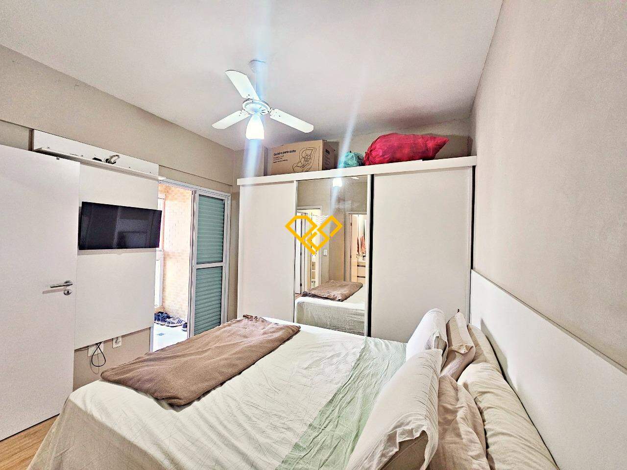 Apartamento à venda no Macuco: Dormitório 1 - suíte