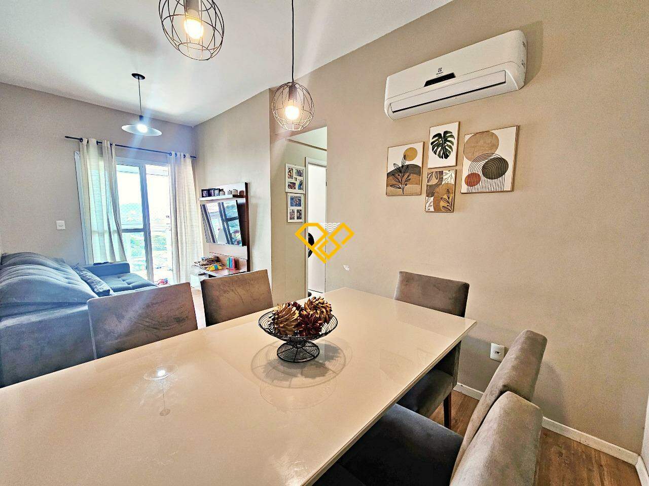 Apartamento à venda no Macuco: Sala