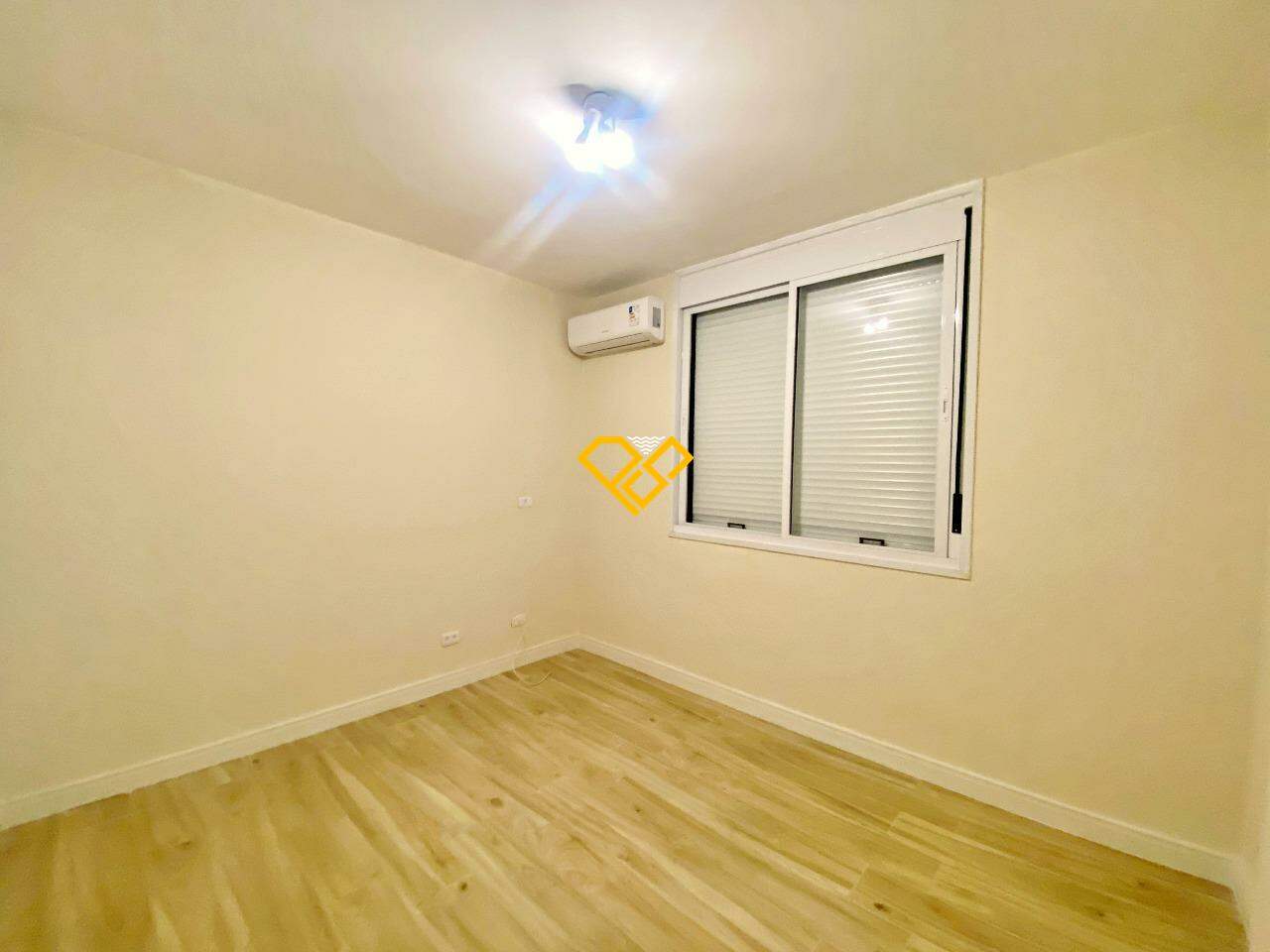 Apartamento à venda no Embaré: Dormitório 3