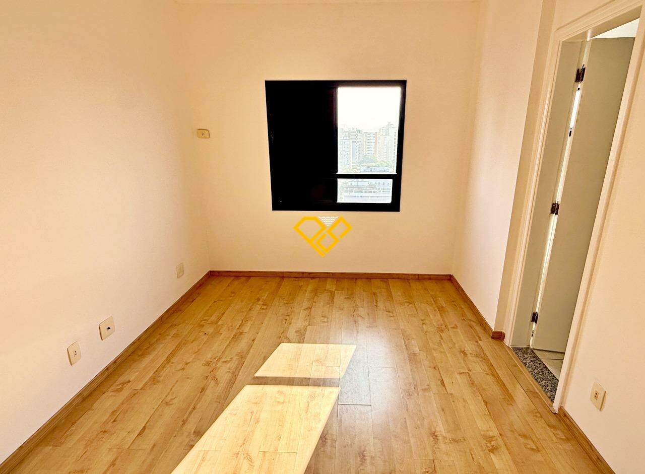 Apartamento à venda no Ponta da Praia: Suíte 2