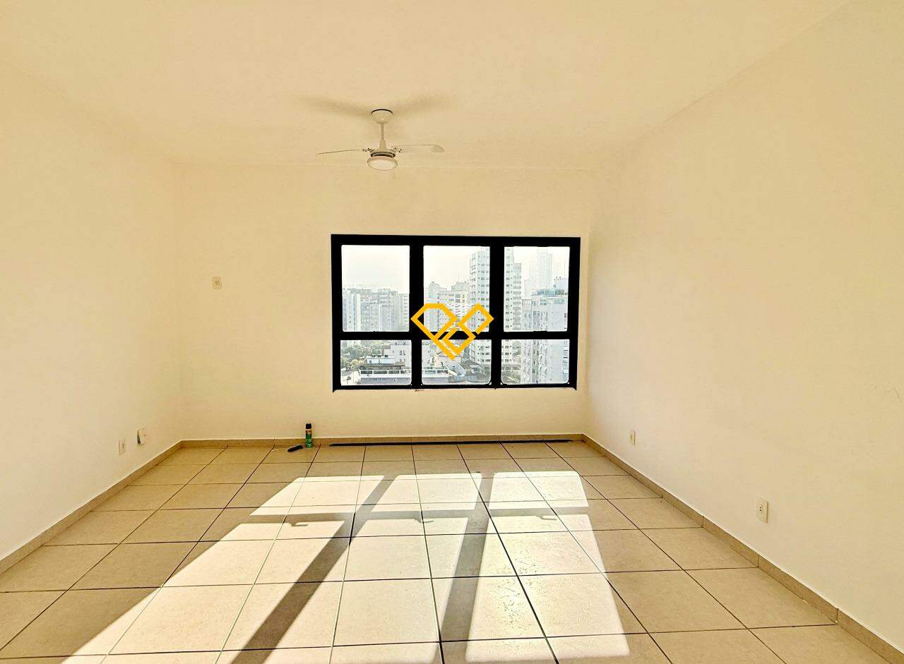 Apartamento à venda no Ponta da Praia: Sala