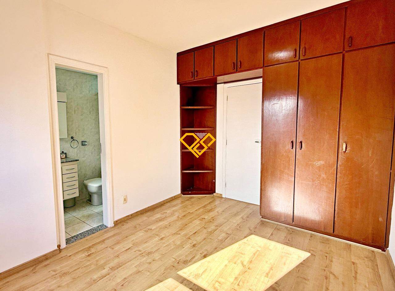 Apartamento à venda no Ponta da Praia: Suíte 2