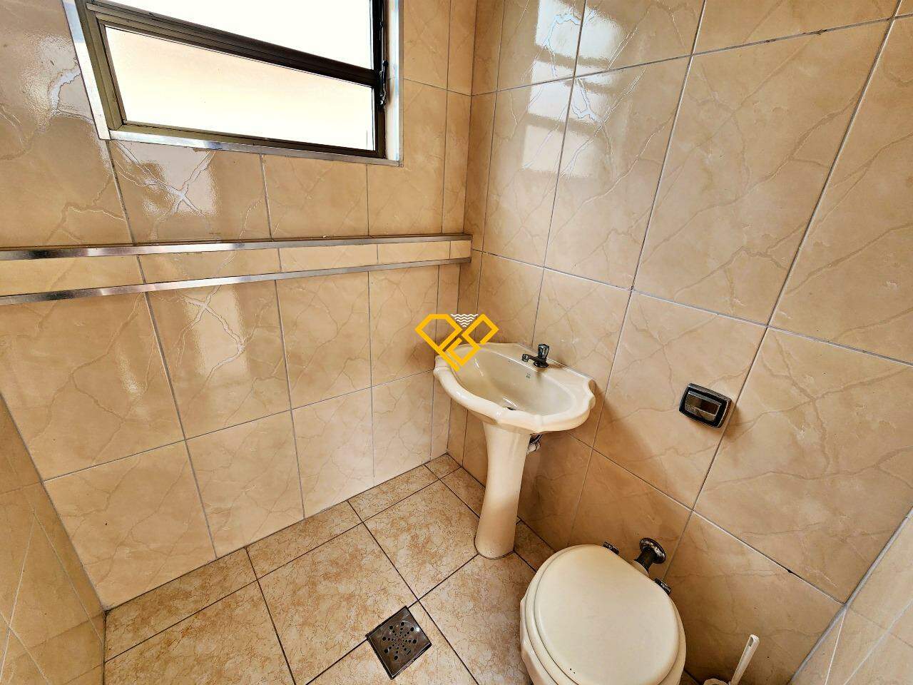 Casa à venda no Vila Belmiro: Wc social 