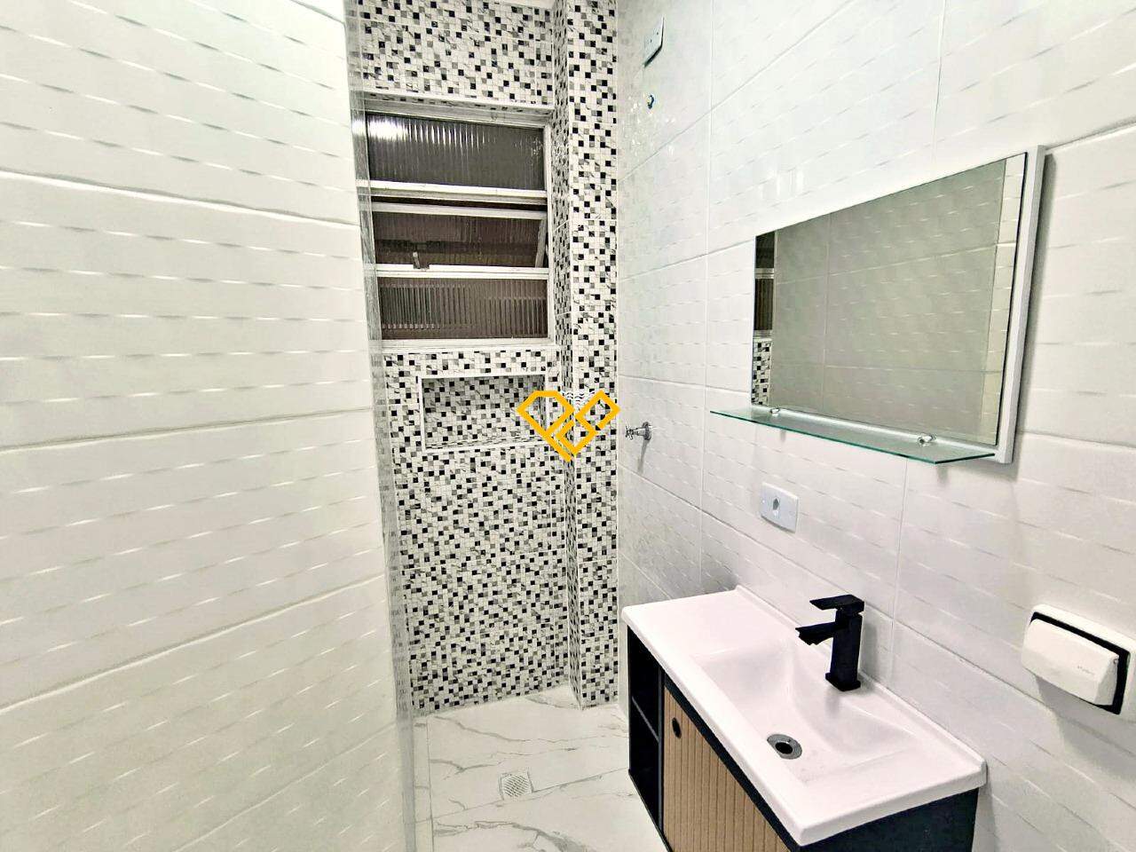 Apartamento à venda no José Menino: Wc social