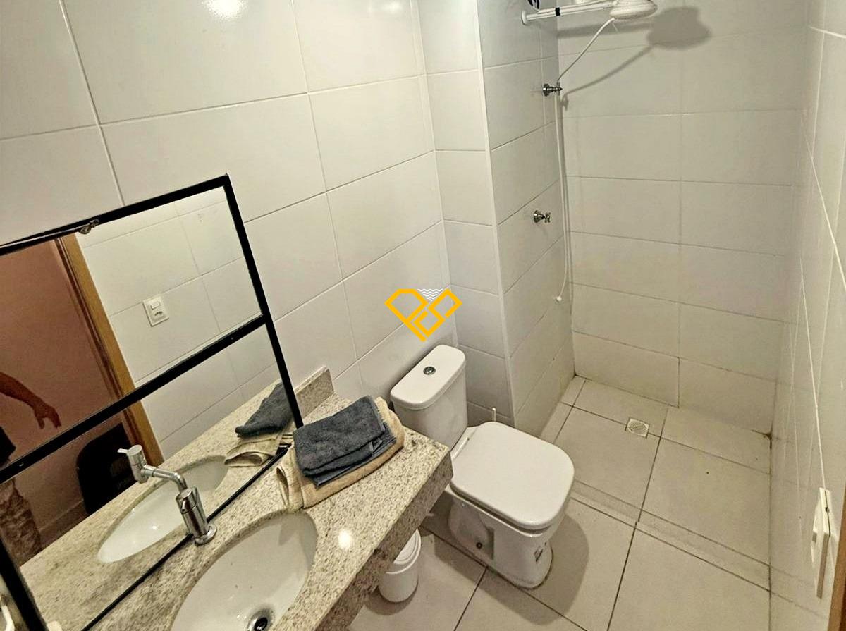 Apartamento à venda no Macuco: Wc social