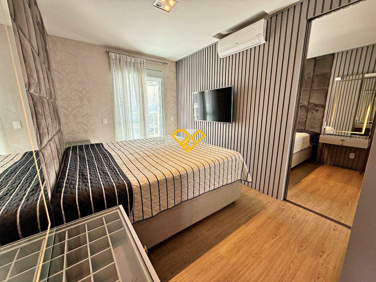 Apartamento à venda no Gonzaga: Dormitório 1 - suíte