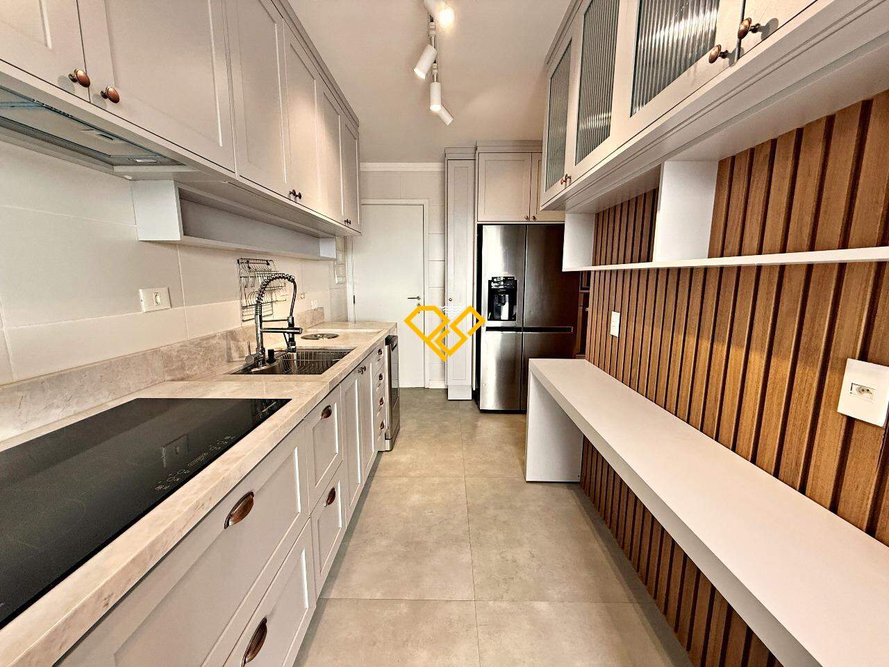 Apartamento à venda no Gonzaga: Cozinha