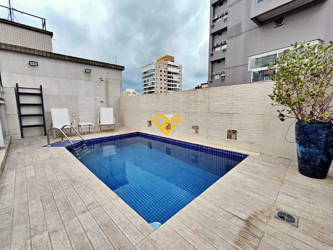 Cobertura à venda no Pompéia: 