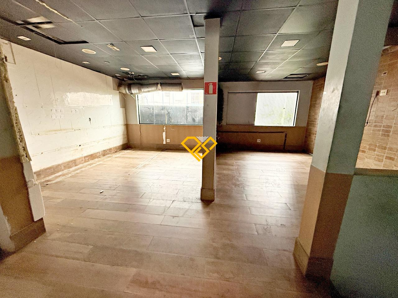 Casa para aluguel no Embaré: 