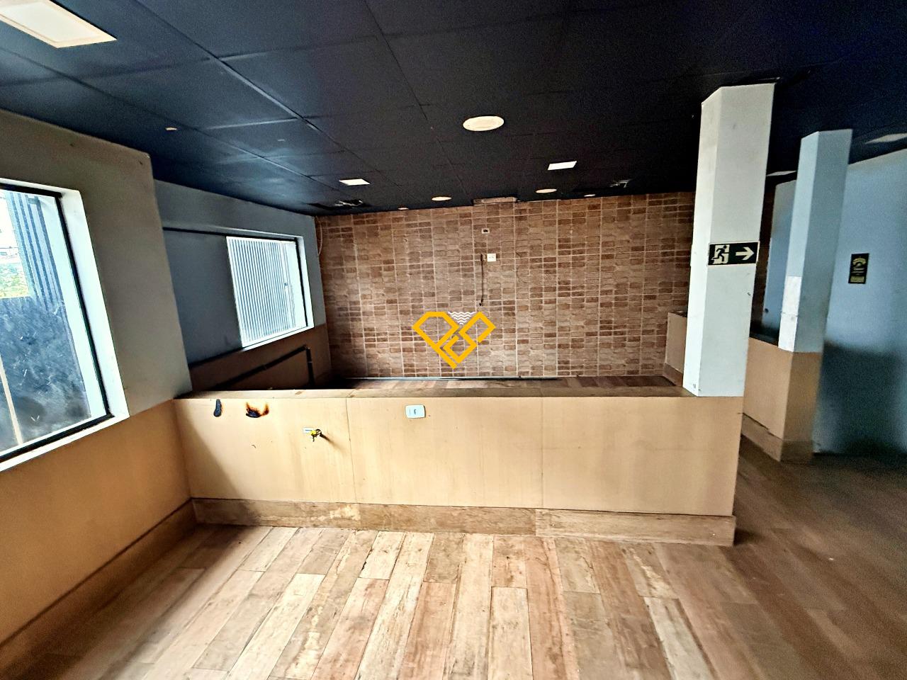 Casa para aluguel no Embaré: 