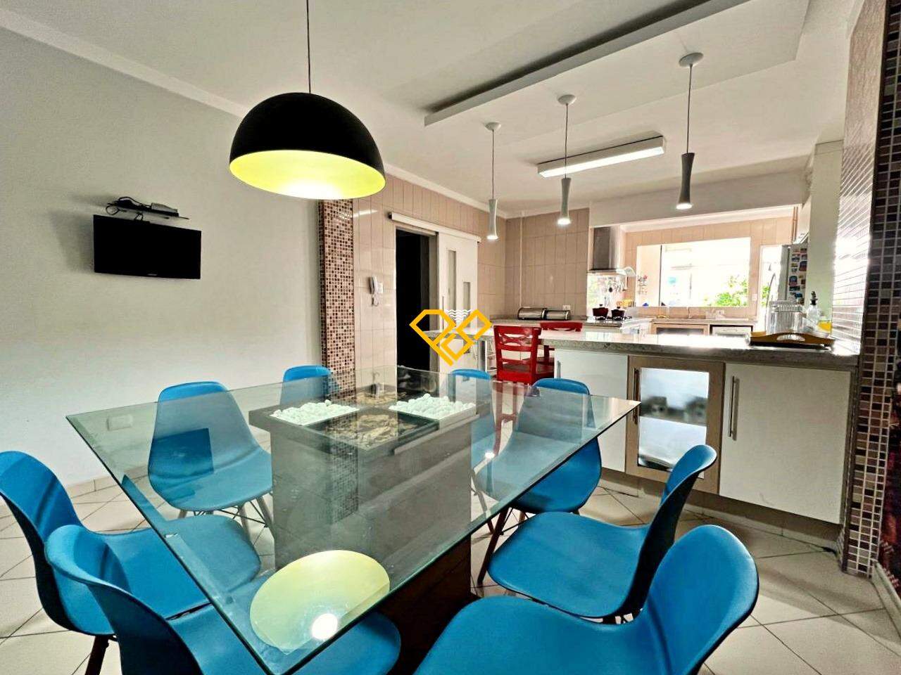 Apartamento à venda no Embaré: Copa