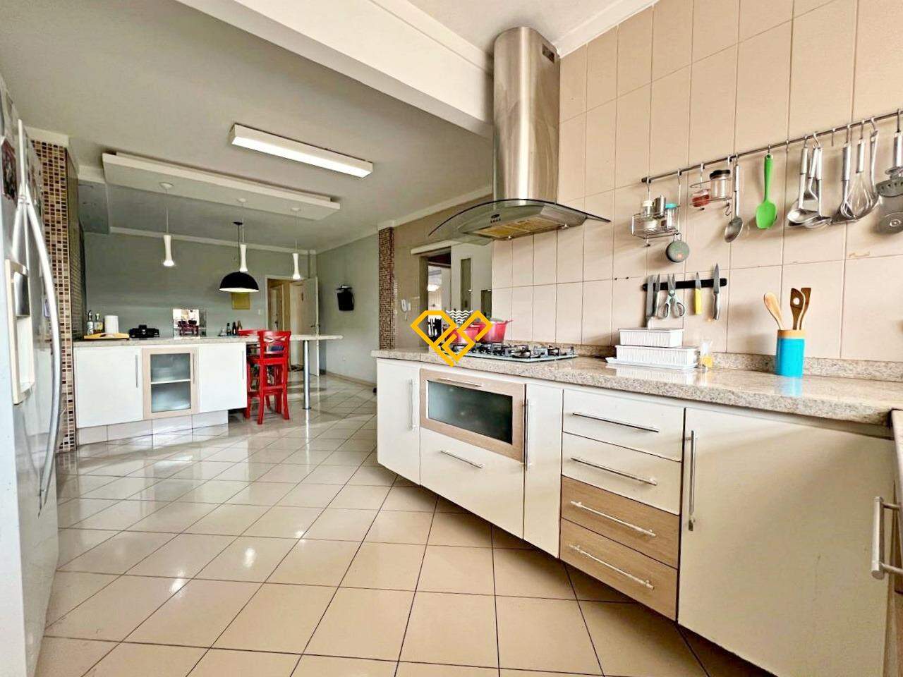 Apartamento à venda no Embaré: Cozinha