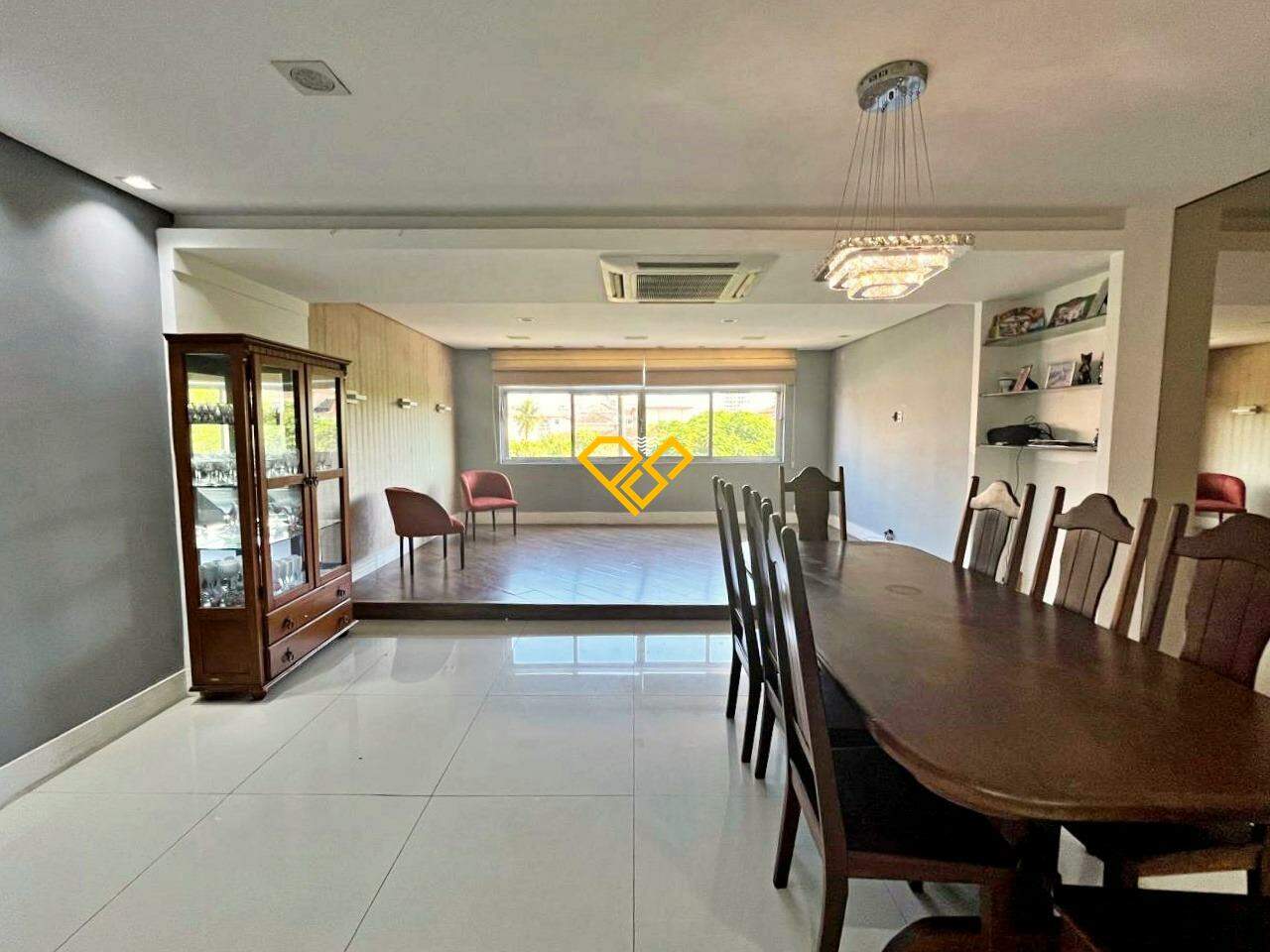 Apartamento à venda no Embaré: Sala