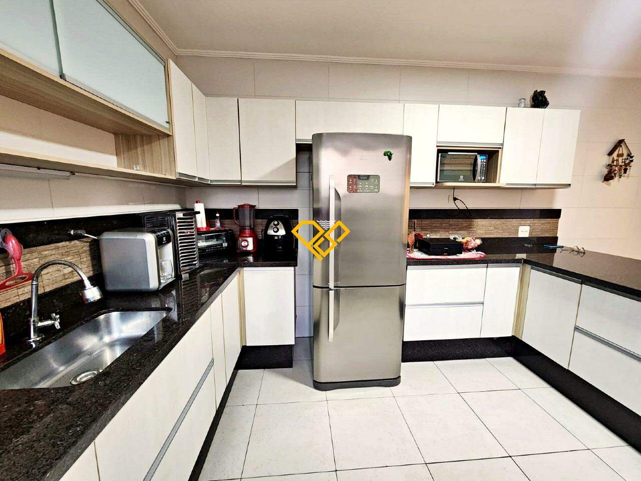 Casa em Condomínio à venda no Marapé: Cozinha