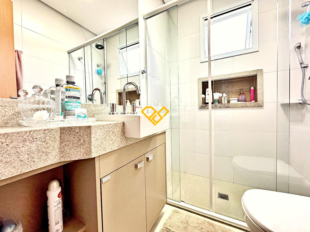 Apartamento à venda no Gonzaga: Wc social